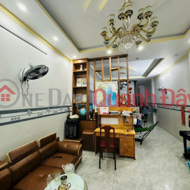 2-storey house, Phuc Hai residential area, 6m asphalt road, near Square only 4 billion 750 _0