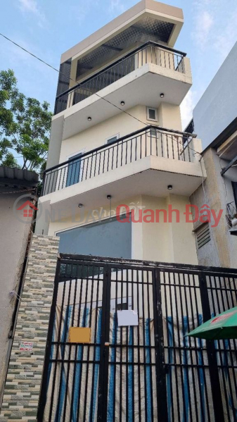 Corner House with 2 frontages on Le Duc Tho Car Alley, 3 floors, 10.5 million Rental Listings