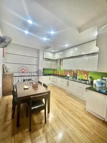 Property Search Vietnam | OneDay | Residential, Sales Listings | Nguyen Chi Thanh Subdivision, 68m2 x 5 floors, 4.5m frontage, elevator waiting area, 17 billion