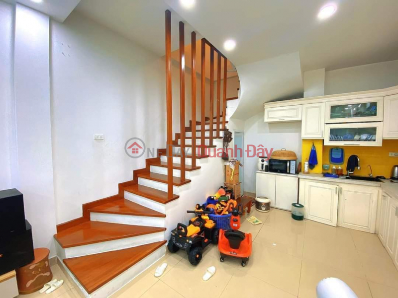 HOUSE FOR SALE AT 79 CAU GIAY - DT30M2-MT4-5FLOOR-NEAR THE LAKE-NEAR THE CAR, Vietnam, Sales, đ 4.65 Billion