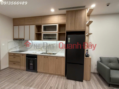 Apartment for rent: 2 bedrooms, 8th floor, Red River view, 61m2, 9.5 million VND\/month. _0
