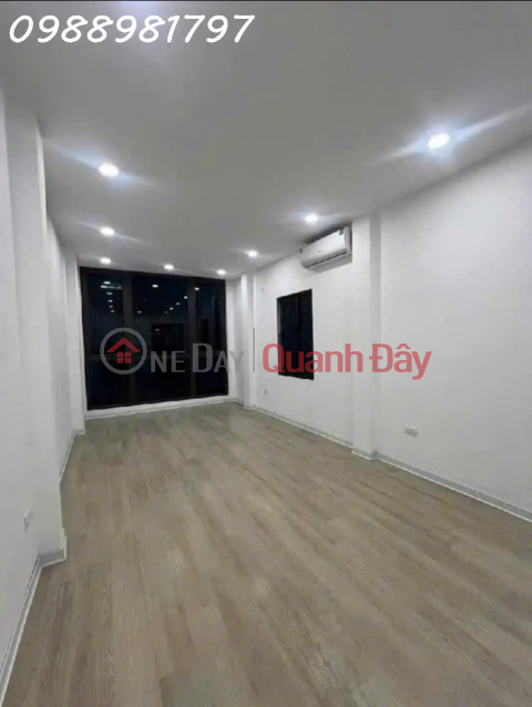 House for sale on Den Lu 2 street, Hoang Mai, 40m², 7 floors, 14 billion, red book _0