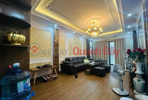 BÁN NHÀ LÔ GÓC TRẦN DUY HƯNG, DÂN XÂY 51M2, 6T THANG MÁY, ÔTÔ VÀO NHÀ, 17 TỶ HƠN _0