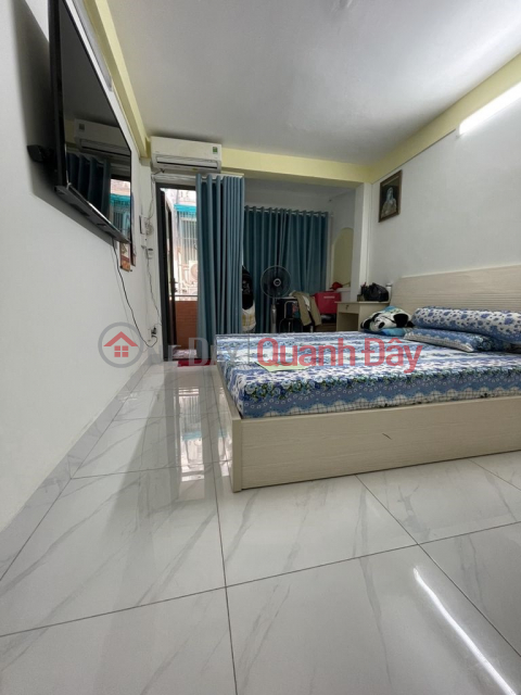 Nhà hẻm 225 Nguyễn Tiểu La, 4x8m, 3 phòng, full nội thất _0