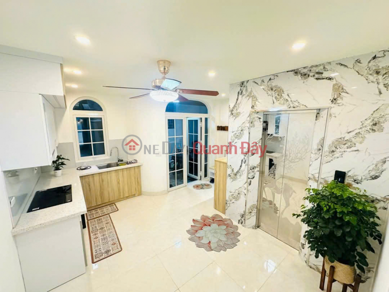  | Please Select, Residential Sales Listings đ 8 Billion