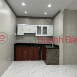 HIGH PRICE OF 5 BILLION - DISCOVER THE GREAT HOUSE NEAR THANH XUAN CENTER - PARKING CAR - SQUARE RED WINDOWS _0