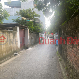 Chính chủ cần bán mảnh đất 40.5m2, đất Phúc Lợi chào giá 4t150tr _0