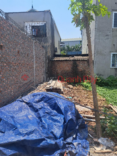 LAND FOR SALE IN NHAN HUE, DONG MAI, HA DONG 42M FOR APPROXIMATE PRICE 2 BILLION CARS PARKING AT GATE, NEAR SCHOOL AND MARKET. Sales Listings