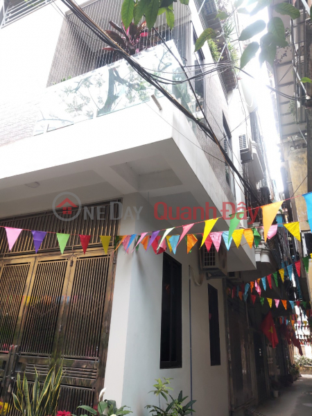 HOUSE IN DONG NGAC - BAC TU LIEM - AREA 60M2 - 3 FLOORS - FRONTAGE 10M - PRICE 11 BILLION - CAR AVOIDANCE ALLEY - CORNER LOT Sales Listings