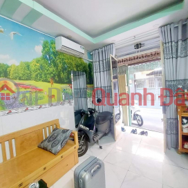 Urgent sale of car alley house in Pham Van Chieu, Go Vap, 30m2, price 3.29 billion, 2 floors, near Thach Da market, business area _0