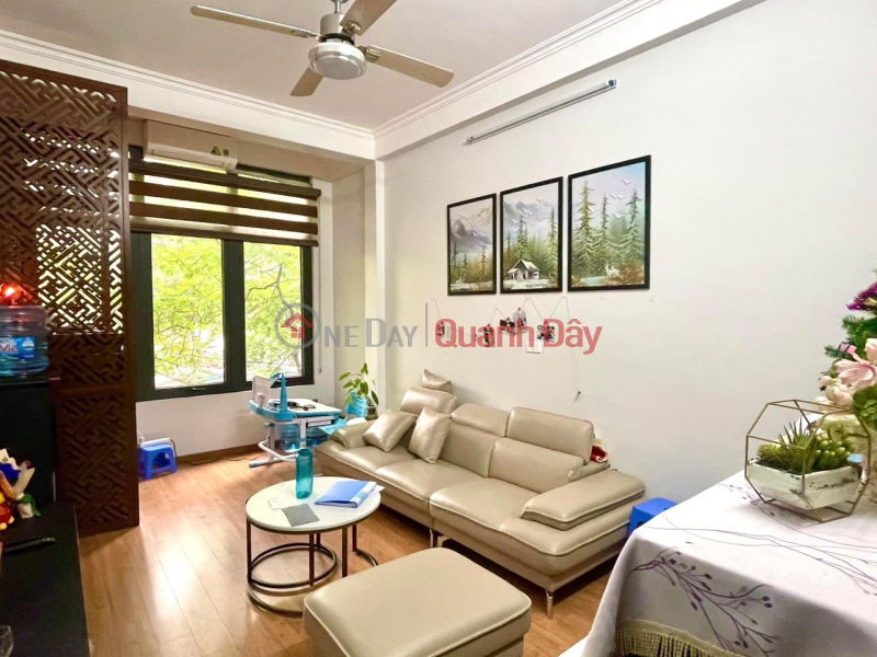 Property Search Vietnam | OneDay | Residential | Sales Listings | FOR SALE PRIVATE HOUSE, DOORING CAR, BETWEEN BUSINESS AND RESIDENTIAL. Area 40M, 4 storeys, frontage 5.1M, corner lot. JUST MORE THAN 4 BILLION.