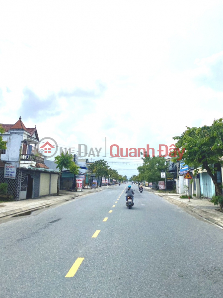 Like never before, 150m2 with 10.5m road price is only 6xx, with book in Dien Ban Sales Listings