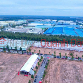 Large land for sale right in the administrative center of Bau Bang _0