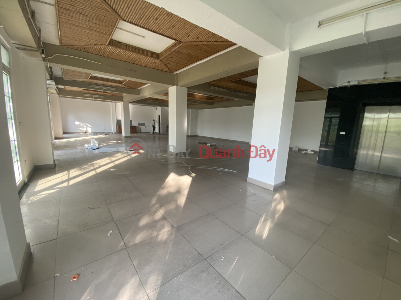 Property Search Vietnam | OneDay | Nhà ở | Niêm yết cho thuê Cho thuê nhà MP Tố Hữu, Hà Đông. 6 căn liền nhau DT 360m thông sàn, có thang máy. LH 0964 961 291