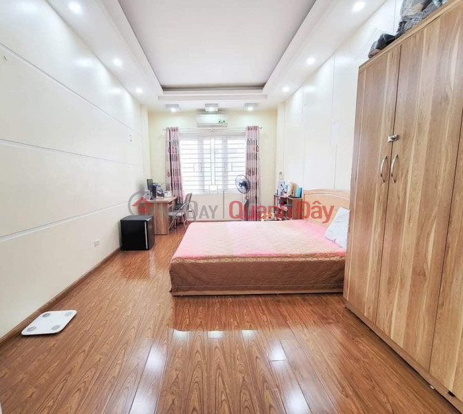 SỐC! GIẢM KỊCH SÀN – NHÀ ĐẸP CẦU GIẤY – Ô TÔ ĐỖ CỔNG – TIỆN ÍCH \