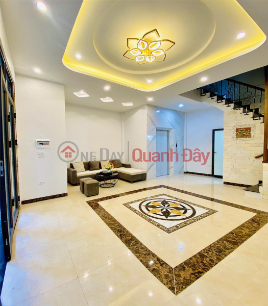 House for sale Tran Khat Chan. The new house is extremely beautiful. 45m x 5 floors, 5.4 billion NEGOTIABLE Sales Listings