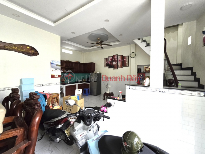 đ 2.95 Billion | SHOCK-REDUCING HOUSE, URGENT SALE, HXH, LINH TAY, BCCT, 2 FLOORS, acreage 42M2, CHEAP PRICE ONLY 2.95TY