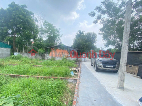 The owner sent for sale a plot of land of 52.5m2 next to Highway 6 in Trung Hoa - Chuong My - Hanoi, car access _0