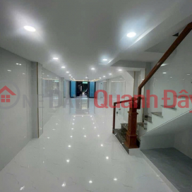 Private house for sale in Au Duong Lan, 24.6 billion, 150m2, full legal documents, good price and reputation _0