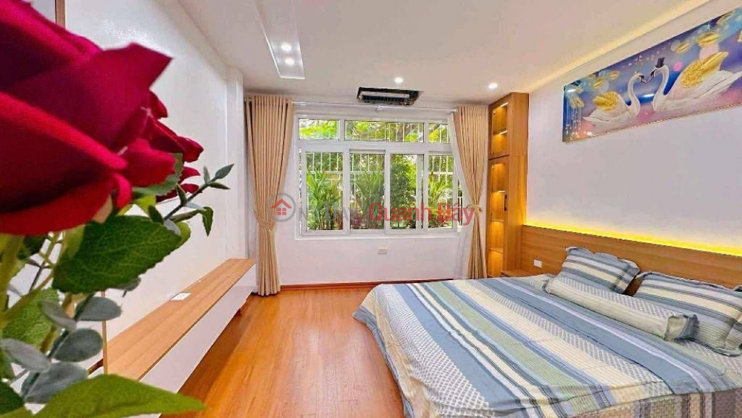 Selling 2nd floor apartment on Tran Quoc Hoan street, area 90m2, 3 bedrooms, 2 bathrooms, corner lot, price 5.25 billion Sales Listings