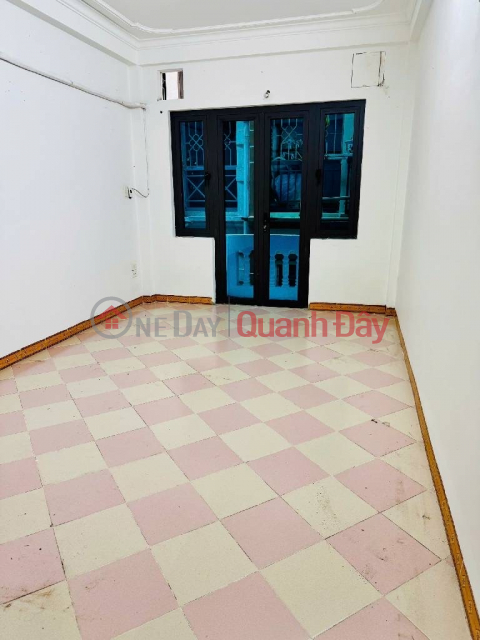 LANE 68 CAU GIAY - LOT DIVISION - NEAR CARS - 2 OPEN - AREA 32M2 - 8 BILLION 500 _0