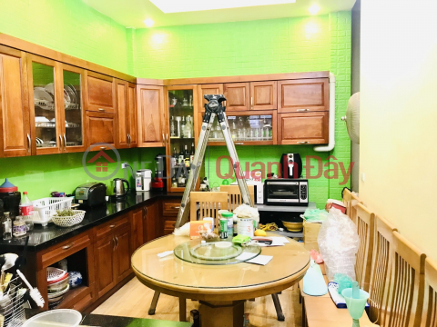 House for sale at very good price Tan Mai Hoang Mai close to car avoid 45M 2T only 3 billion 6. _0