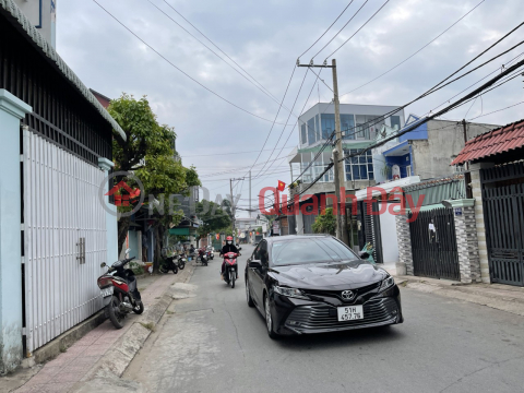 House for sale with 4 floors of Le Van Viet social network, District 9, 135m2, complete cone, the top position of the top, the best turn in the area _0