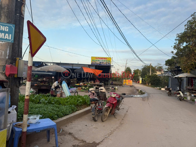 đ 830 triệu, GIÁ 830 TR DIỆN TÍCH 100 M FUN THỔ CƯ - SỔ ĐỎ SẪN SÀNG CÔNG CHỨNG 
CAM KẾT PHÁP LÝ CHUẨN RÕ RÀNG MIMH BẠCH