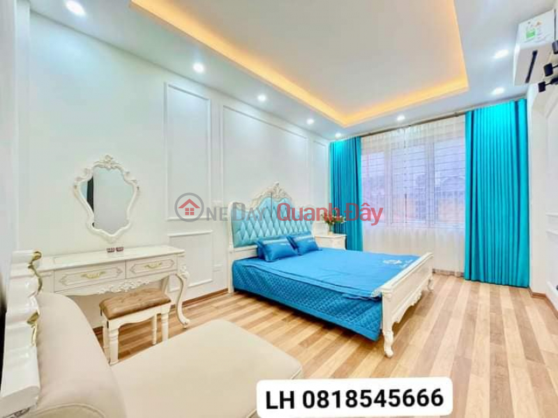 AU CO TOWNHOUSE FOR SALE - TAY HO DISTRICT - 10M TO THE CAR TO THE STREET - Area: 40M2 MT: 3.5M INCLUDING 3 BEDROOMS - 2-SIDED HOUSE IS OPEN | Vietnam Sales, đ 4.95 Billion