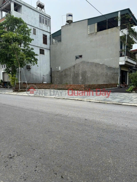 LAND FOR SALE 75.4M2 GROUP 25, DONG ANH TOWN - CORNER LOT FRONTING DAO RIVER, QL3 _0