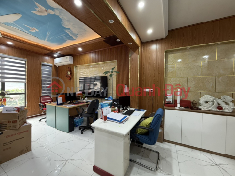 House for sale on Nguyen Cong Hoan, Ba Dinh, divided into lots, car, 42m2, 5 floors, frontage 5.2m, only 14.8 billion _0
