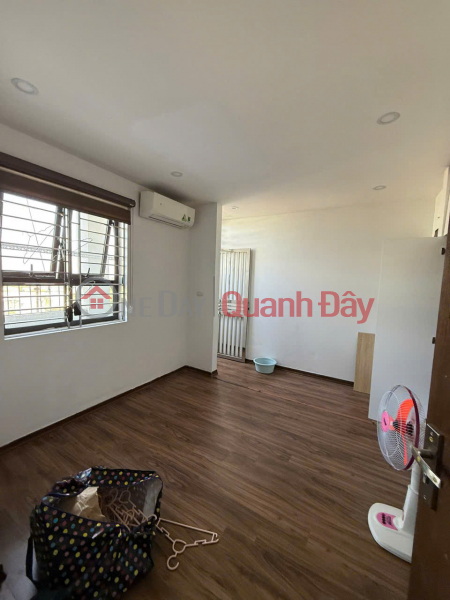 I am the owner and would like to ask you guys to help me sell a mid-floor apartment at Loc Ninh Apartment 19 floors, Chuong My Vietnam, Sales đ 2.75 Billion