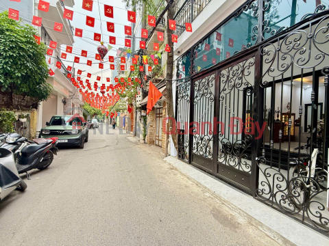 SUPER RARE! HOUSE FOR SALE IN VAN BAO, 34 METERS, 5 FLOORS, ELEVATOR, FRONTAGE 4.6 METERS, CARS CAN AVOID, VIP AREA, PRICE 25.5 BILLION VND 0336212066 _0