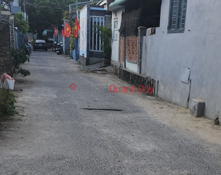 Property Search Vietnam | OneDay | Residential, Sales Listings ► Nguyen Nhan Alley, spacious, 118m2, 7m frontage, strip foundation, possibility to add more floors, slightly over 4 billion VND