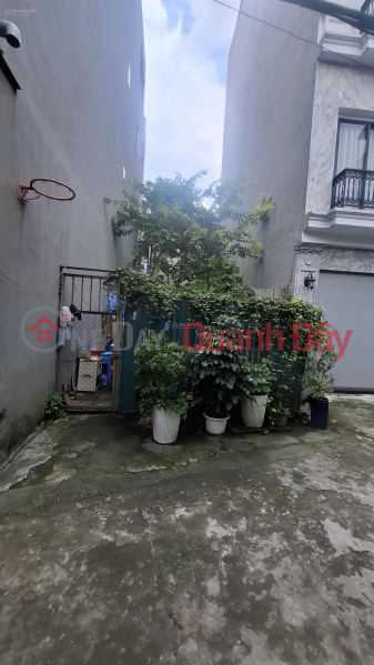 Property Search Vietnam | OneDay | Residential Sales Listings | Land for sale in lane 640 Nguyen Van Cu. 70m wide, trucks can enter the land. More than 13 billion, negotiable