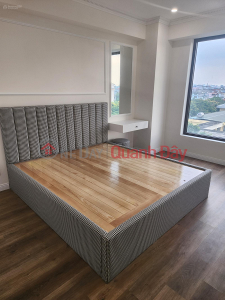 Owner needs to sell corner apartment 101m2 3 bedrooms 4 billion 65 fully furnished at No2 Berriver 390 Nguyen Van Cu Vietnam | Sales ₫ 4.65 Billion