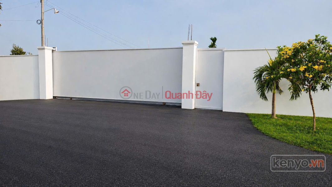 PRIME LOCATION LAND IN XUAN THOI SON – 65M FRONTAGE – RARE LARGE RESIDENTIAL PLOT Sales Listings