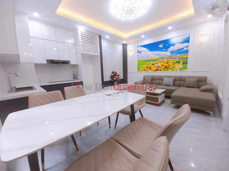 Property Search Vietnam | OneDay | Nhà ở, Niêm yết bán | Lô góc hoàng văn thái, 40m2,7 tầng, ô tô tránh, thang máy, giá 8.79 tỷ.