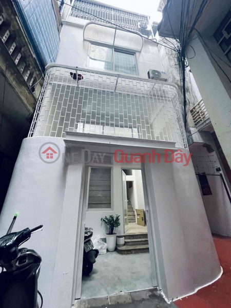 ENTIRE HOUSE FOR RENT, THREE-LOOF LEVEL, BUILDING STREET, BA DINH, 48M2, 3.5 FLOORS, 13.5 MILLION Rental Listings