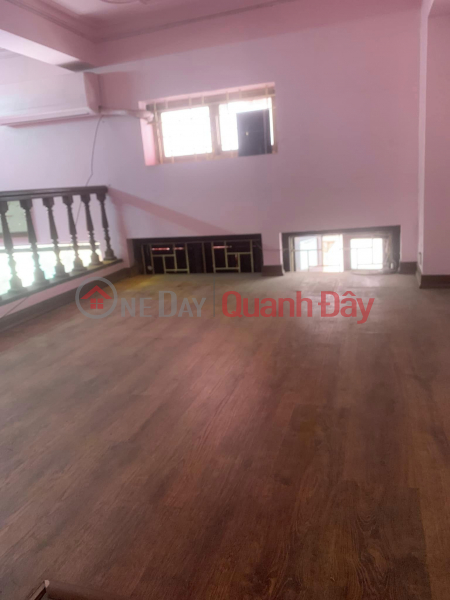 Bán nhà mặt phố Hàng Bông, 230m2, mặt tiền 6.4m, 184.5 tỷ, vỉa hè rộng, kinh doanh đỉnh Việt Nam | Bán | đ 184,5 tỷ