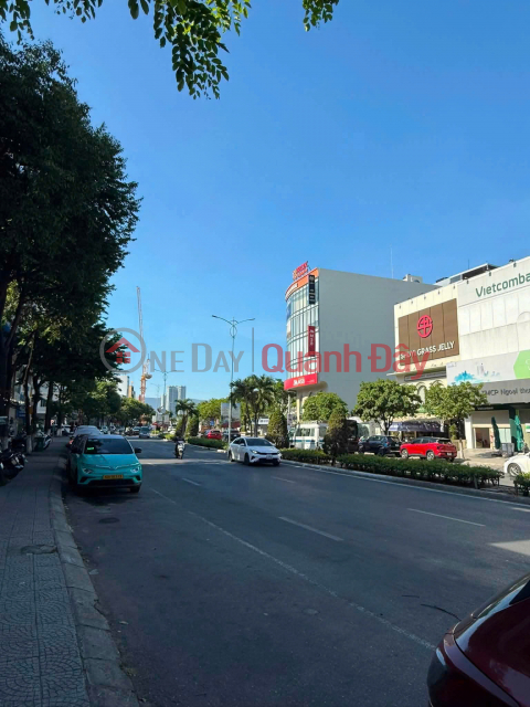 Selling a pair of commercial land plots with two street frontages on CHAU VAN LIEN Street - adjacent to 3\/2 Street. _0