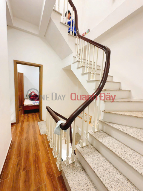 bán nhà 3 tầng trần lãm gần nguyên văn năng, cách 30m ra mặt đường nguyễn văn năng _0