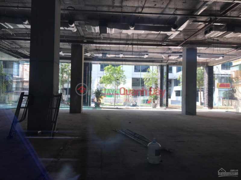 đ 55 Million/ month Super hot Grade A office for rent, corner lot between Ngo Quyen and Trang Tien streets, area 100m2, 266m2