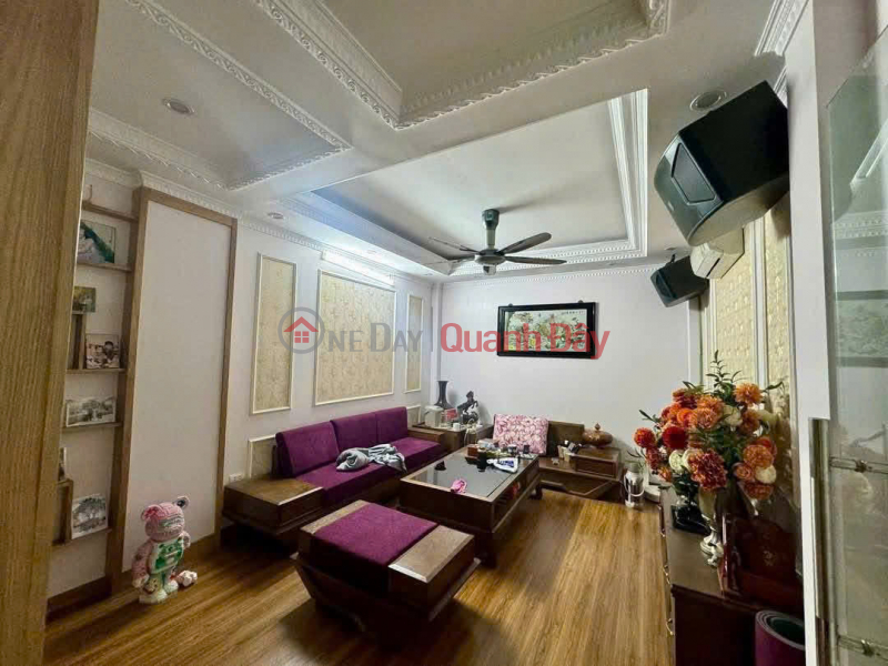 SIÊU PHẨM LẠC LONG QUÂN - CẦU GIẤY TRUNG TÂM QUẬN Ô TÔ TRÁNH . DT 30M - NHÀ ĐẸP 6 TẦNG THÔNG SÀN
AN Việt Nam Bán đ 7,75 tỷ