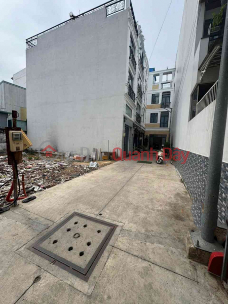 [O2486] Đất nở hậu tài lộc sát ĐH Văn Lang giá 9.x tỷ | Việt Nam, Bán đ 9,9 tỷ