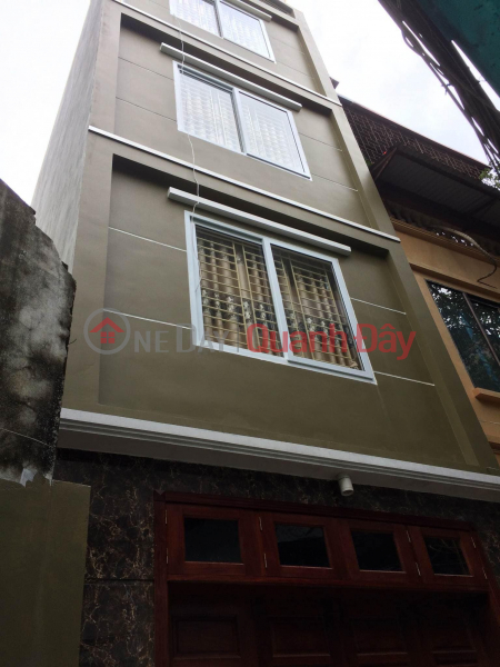 Whole house for rent in Bach Dang Hai Ba Trung Hanoi, - Rental price only 13 Million, Area: 50m x 4 floors Rental Listings