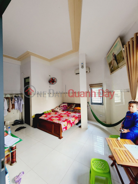 Property Search Vietnam | OneDay | Residential Sales Listings House for sale in front of Le Duc Tho, Quy Nhon Hai Port, 17.2m2, 4 Me, Price 2 billion 900 million