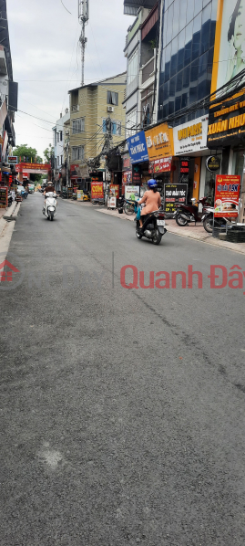 LAND FOR SALE WITH 4 ROOMS, CASH FLOW, OTO ENTRANCE, 110M, DIVIDED IN 2 BEAUTIFUL LOTS, AT KIM CHUNG HUMOR. PRICE 3XTR\\/M., Vietnam Sales đ 3.5 Billion