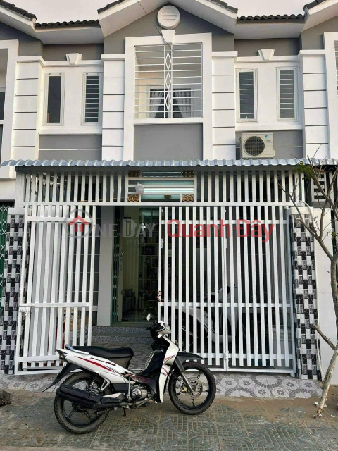 ONLY 170M OWNER OWN HOUSES ON 1 BLOOD STREET 1 BLOOD, Ward 4, Tra Vinh City (Near Huynh Kha KDL) PAY FROM 170 _0