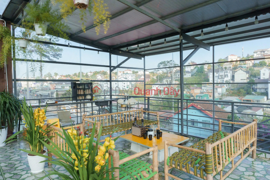 Property Search Vietnam | OneDay | Residential | Rental Listings | Luxury villa with garden and bathtub for rent on Van Kiet Street, Da Lat, Lam Dong, priced at 20 million VND.